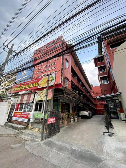 Ratanawong Place 444 Bangkok Exterior foto
