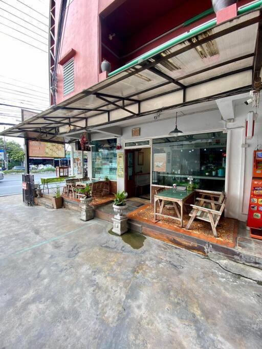 Ratanawong Place 444 Bangkok Exterior foto